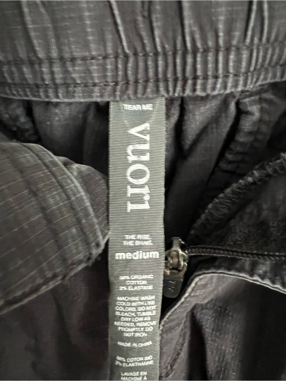 Vuori Men's DuraTerra Ripstop Shorts Charcoal Grey Gray Size Medium - Picture 4 of 5